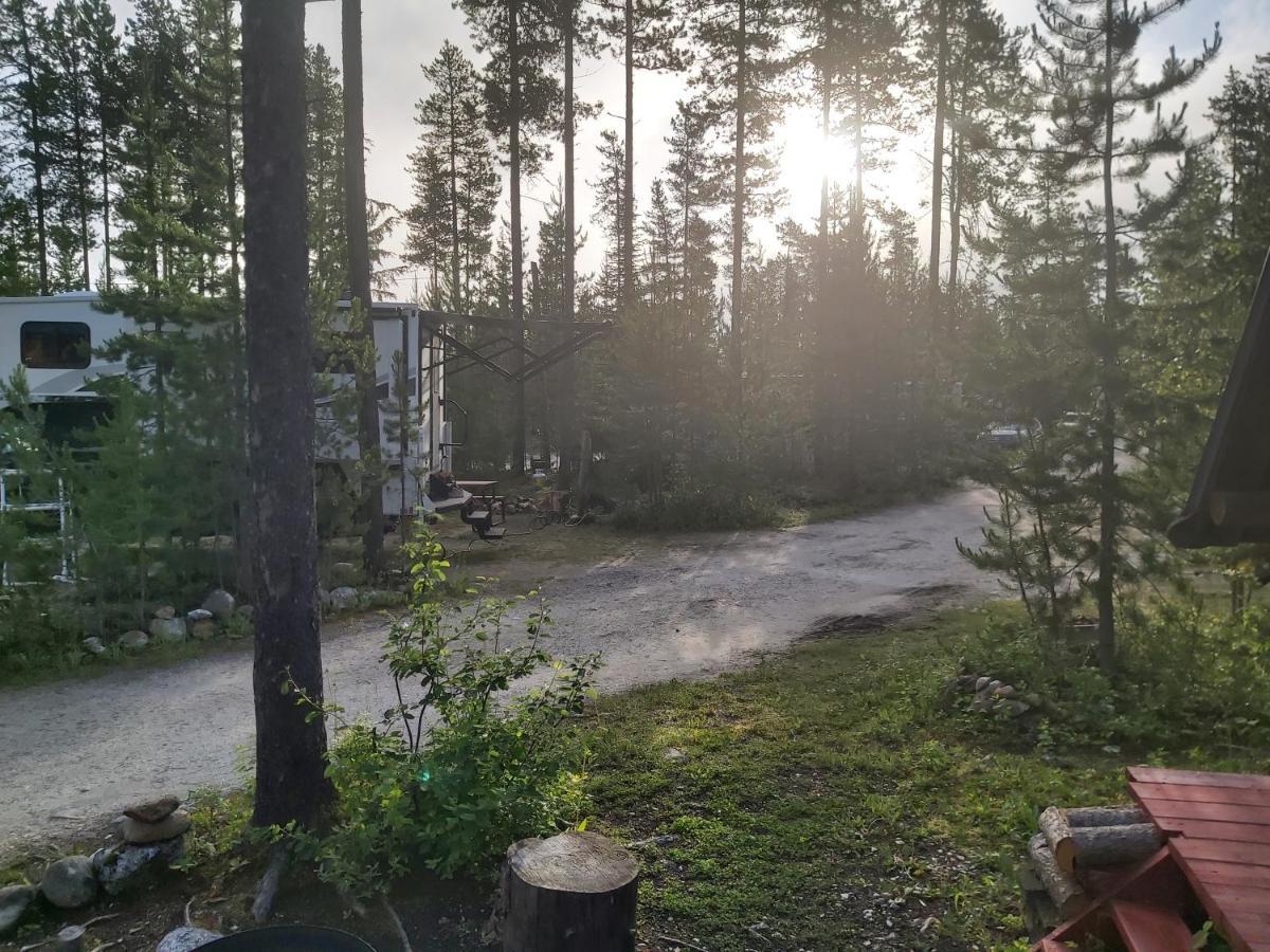 Blue River Cabins & Campgrounds Экстерьер фото