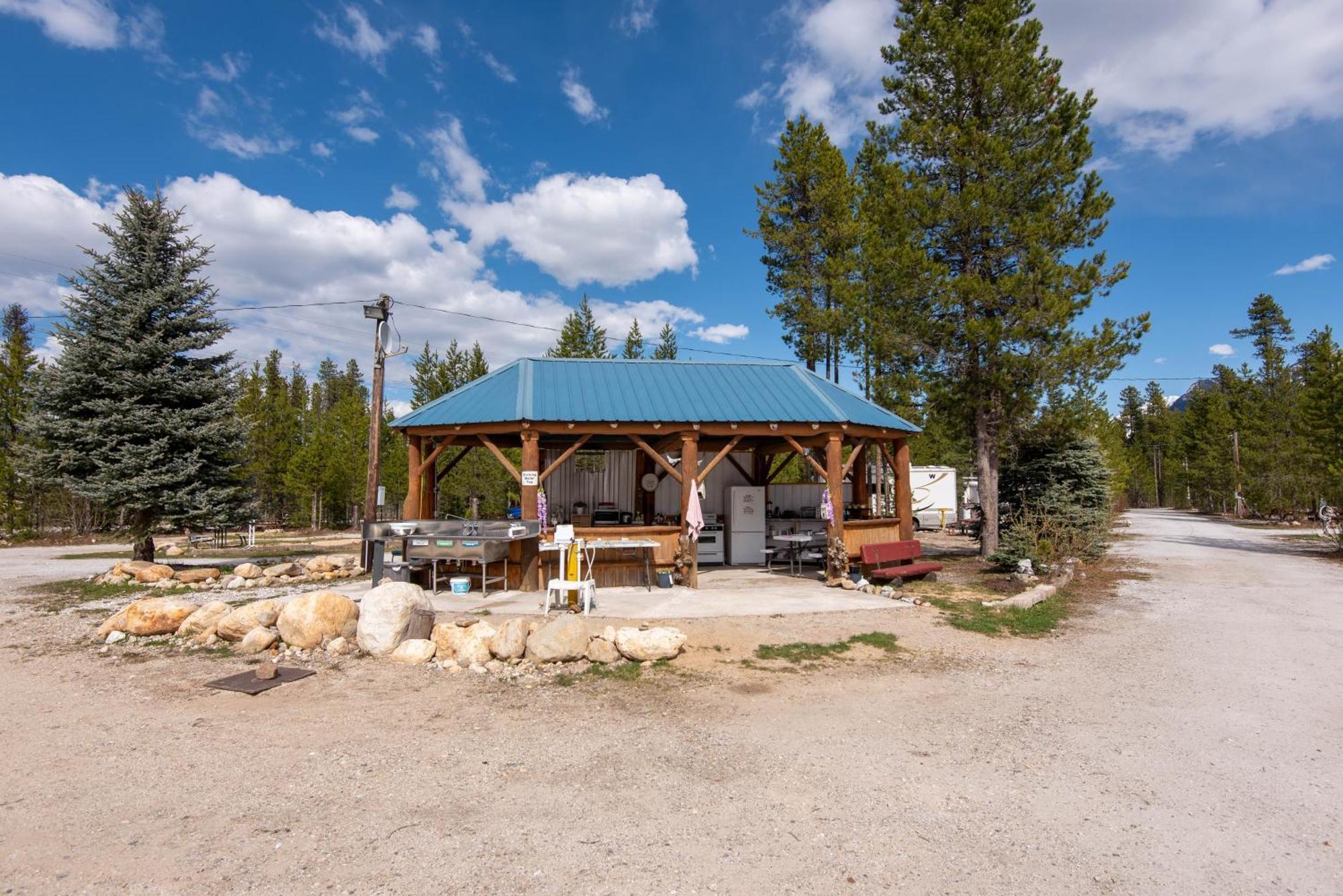 Blue River Cabins & Campgrounds Экстерьер фото