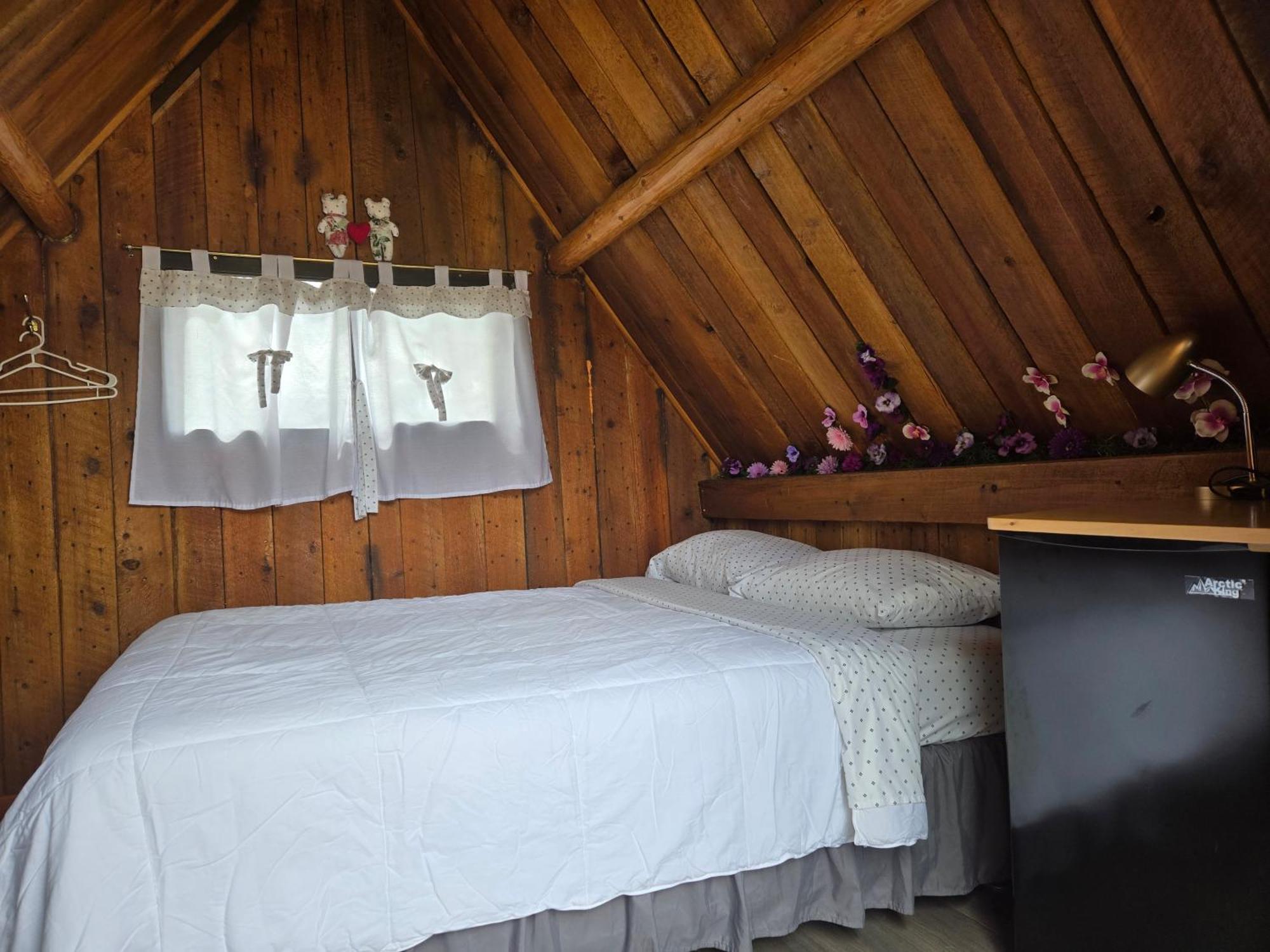 Blue River Cabins & Campgrounds Экстерьер фото